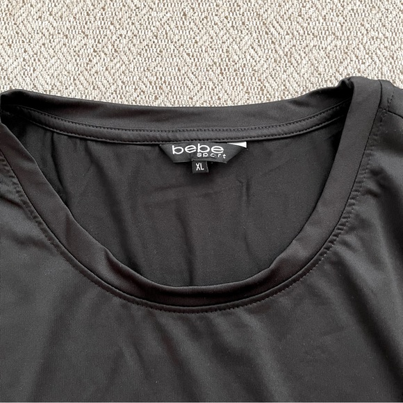 NWT bebe Women's Sport Printed Logo T-shirt - Picture 4 of 8